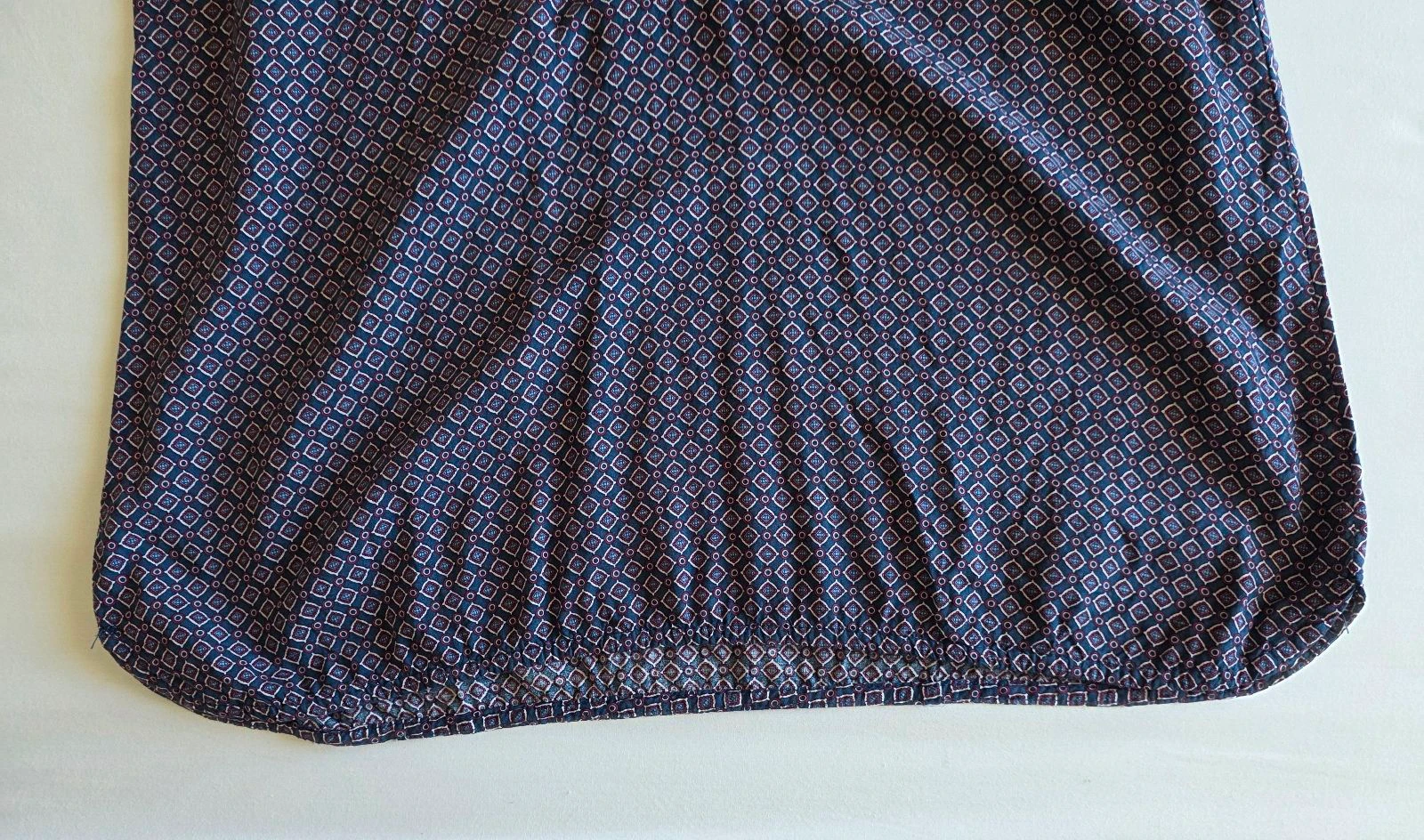 Camisón fluido Etam XS 34 con motivo geométrico azul y rojo – photo 5